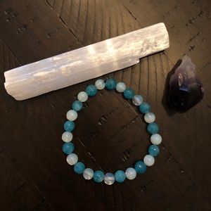 Handmade stretch bracelet